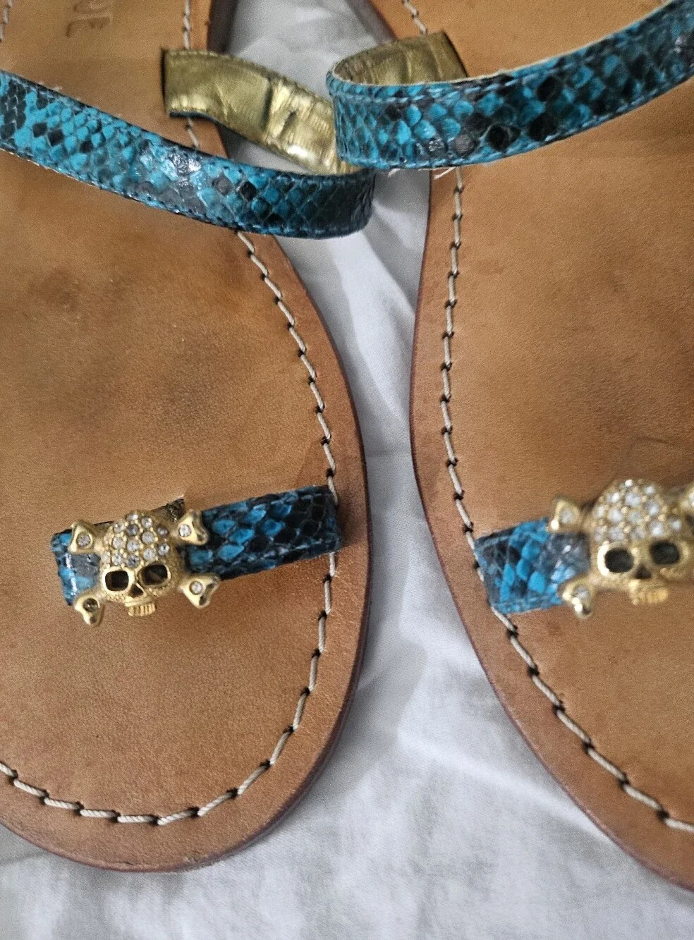 Sandals - Picture 1 of 4